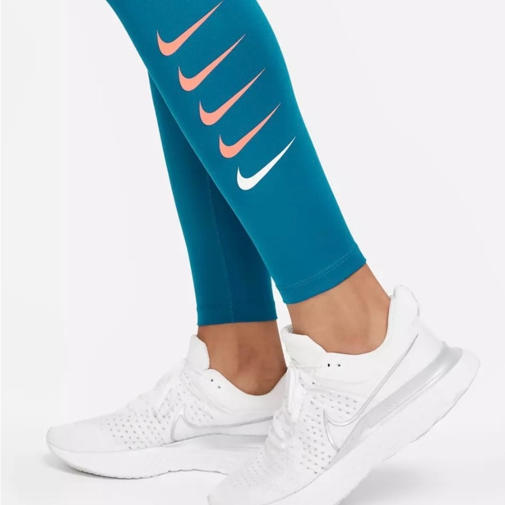 Nike Blue and White Performance Leggings